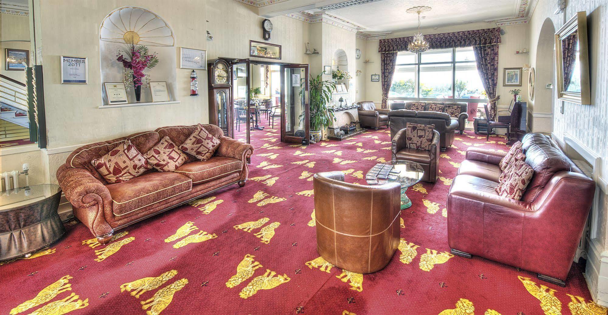 Albany Lions Hotel อีสต์บอร์น ภายนอก รูปภาพ